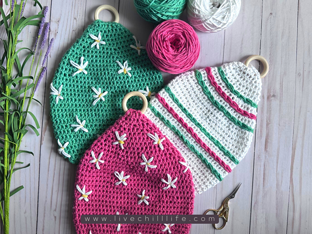 Easter egg potholder