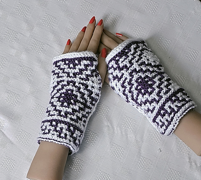 Mosaic Handwarmers