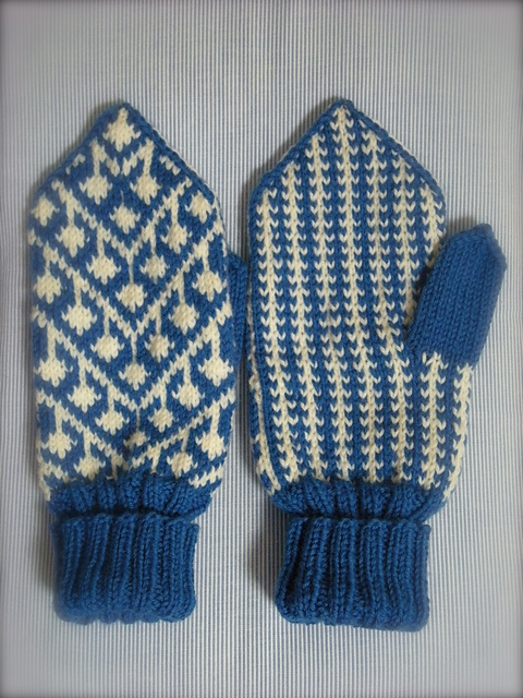 P.4 Mittens