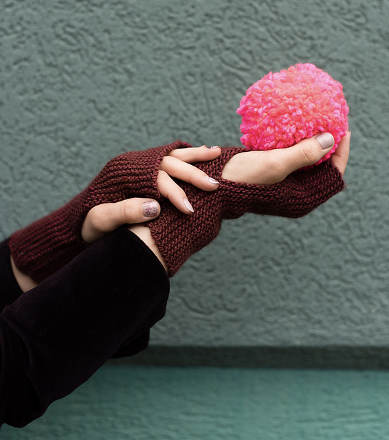 Tint Fingerless Mitts