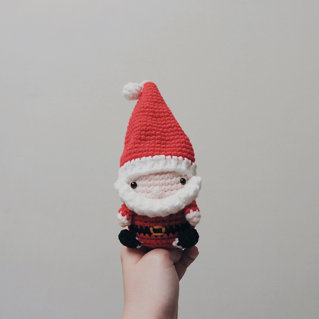 Petite Santa