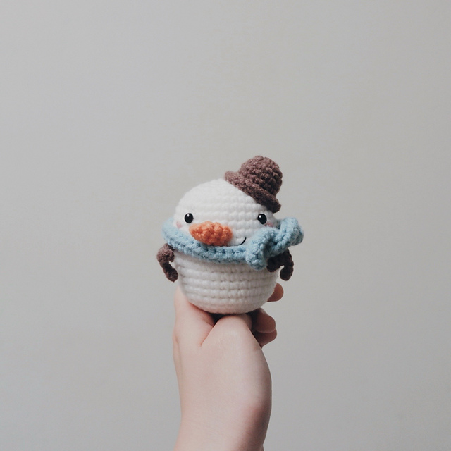 Petite Snowman