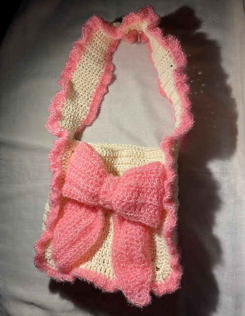 Roselia Bow Bag