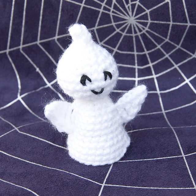 One-Piece Amigurumi Ghost