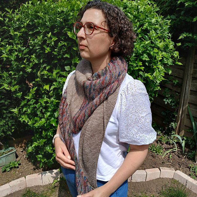 G&G Shawl