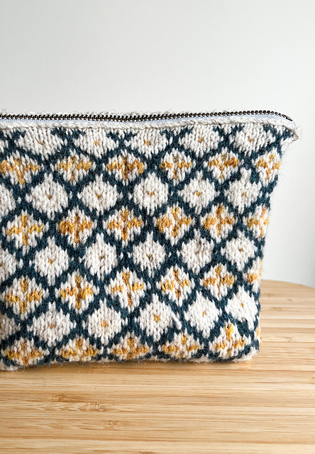 Poolside Pouch