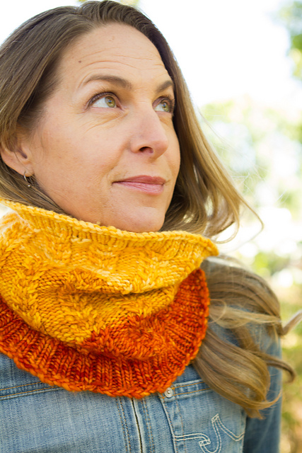 Shawano Cowl