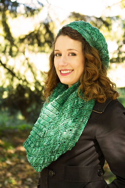 Mean Evergreen Cowl