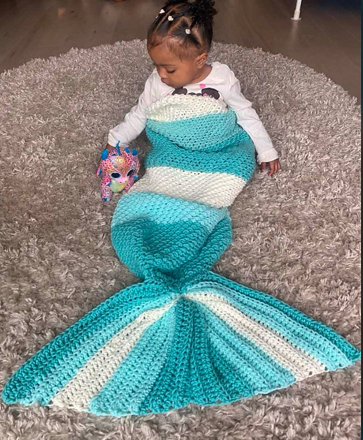 Mossy Mermaid Tail Blanket