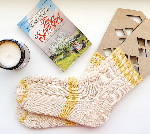 Story Girl Socks