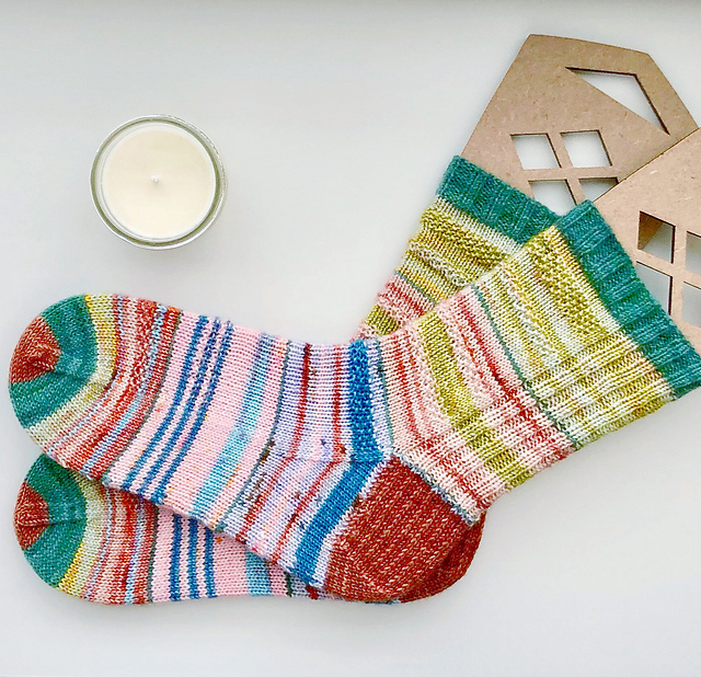 Vintage Ornament Socks