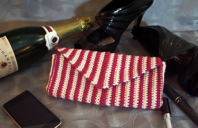 Stripy Clutch