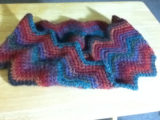 Mobius Ripple Cowl