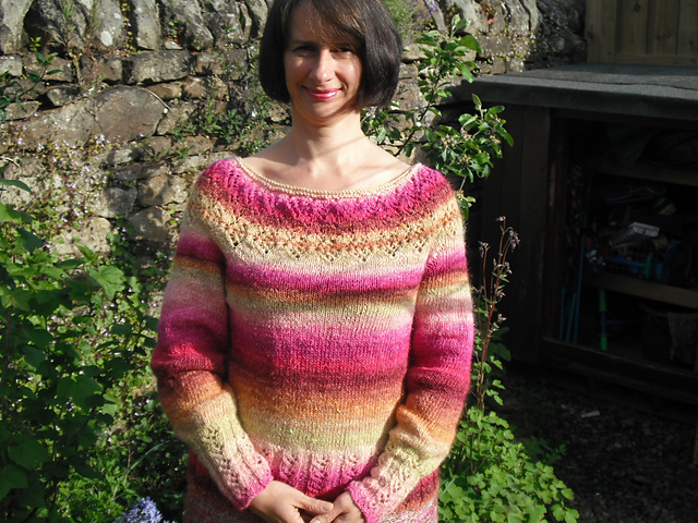 Fazie Sweater/ Yoke sweater