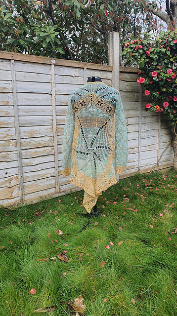 Candyfloss cape