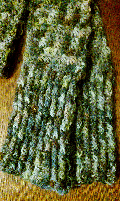 Crochet Cables and Stars Scarf