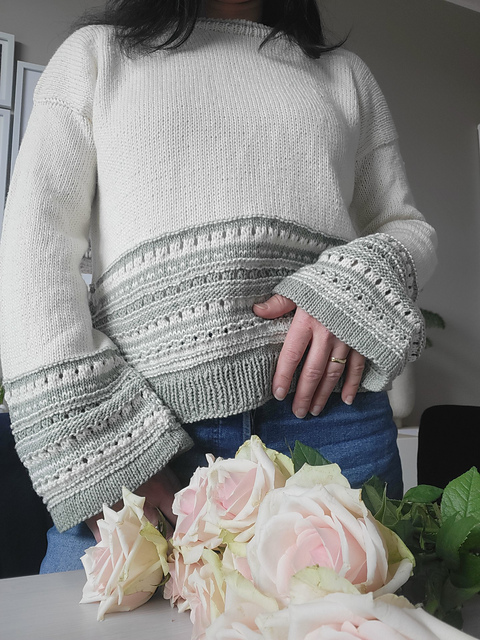 Tealeaf pullover