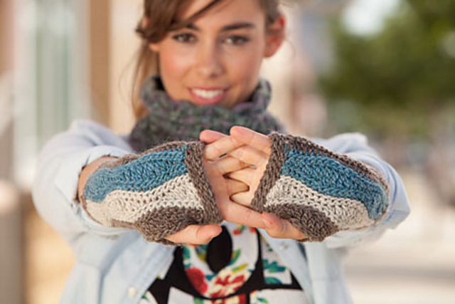 Ebb & Flow Mitts