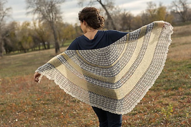 Buttercream Shawl