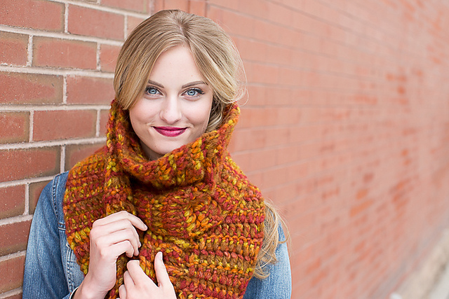 Cabled Scarf