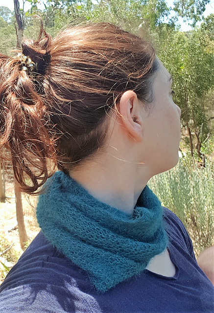 One Ball Cumulus Cowl