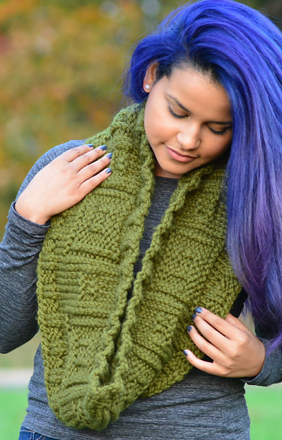 The Geode Scarf