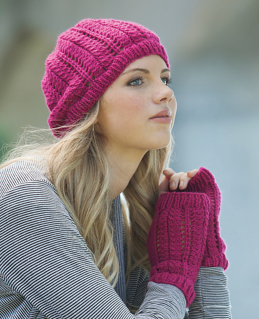 Lace Fingerless Gloves