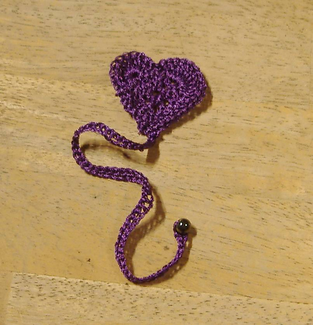 Love & Kisses Beaded Bookmark