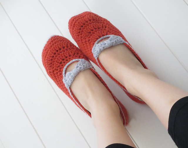 Women's Bow Strap Flats