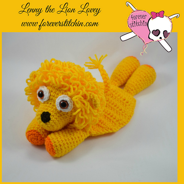 Lion Lovey Amigurumi