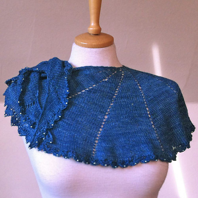 Rosleague Shawlette