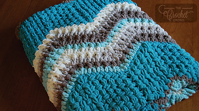 Breakaway Waves Blanket