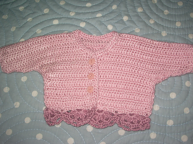 classic cardigan with scalloped cluster edge