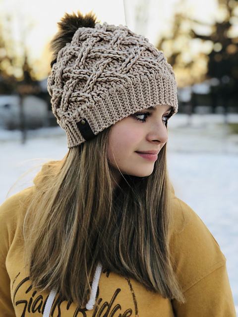 Arctic Weave Slouch
