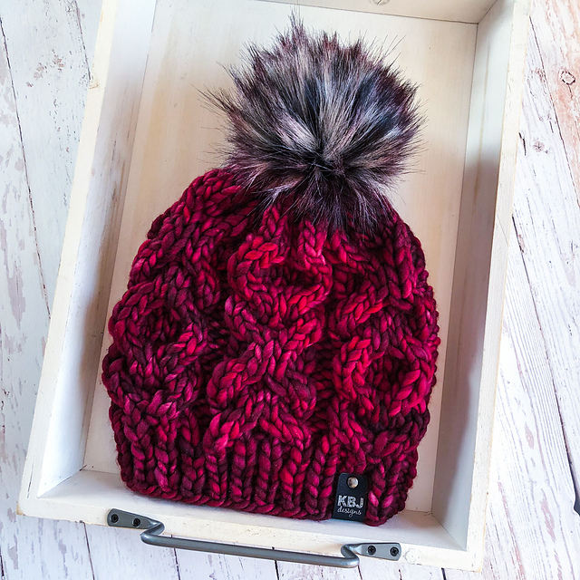 Hugs & Kisses XOXO Hat
