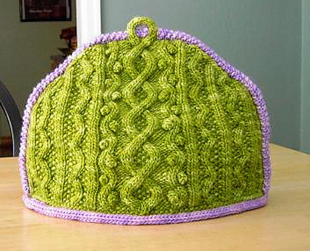 Cabled Tea Cozy