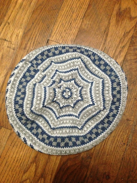 Holly and Ivy Beret