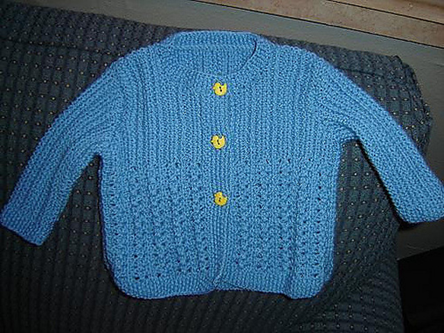 Seed-stitch and Lace Baby Cardigan