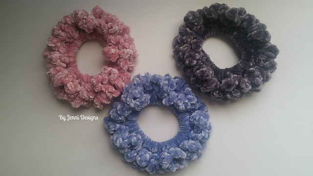 The Loopy Scrunchie