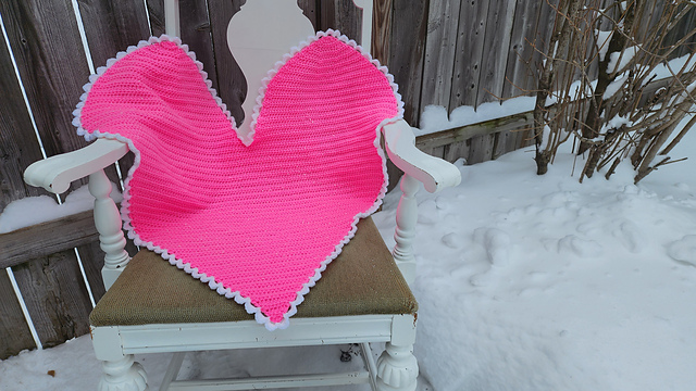 Sweet Heart Baby Blanket