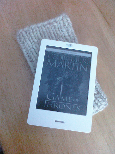 Knit Kobo or Kindle Cozy