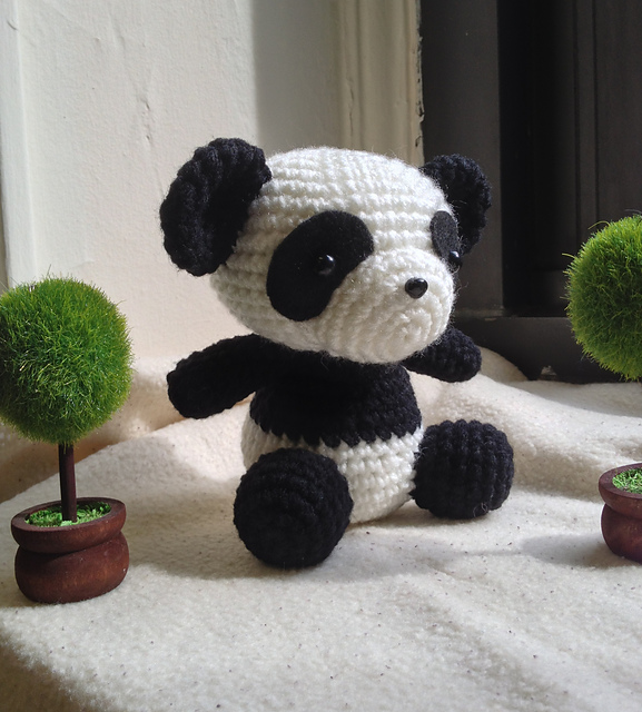 Panda Amigurumi Pattern