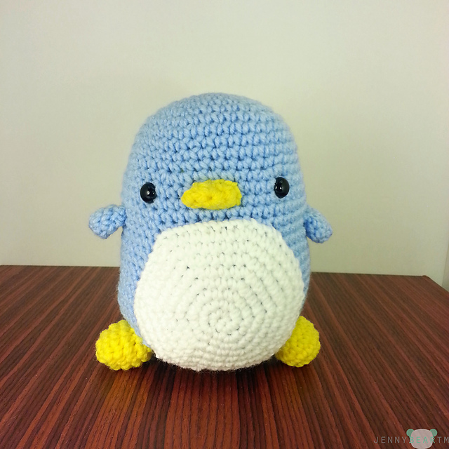 Maxi Penguin Amigurumi Plush