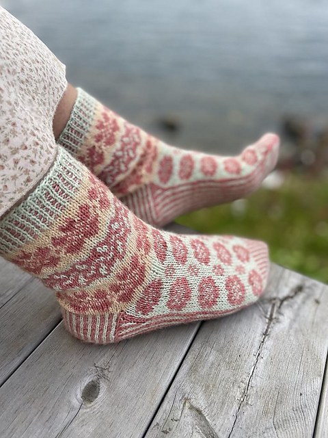 Vintage Rose Sock