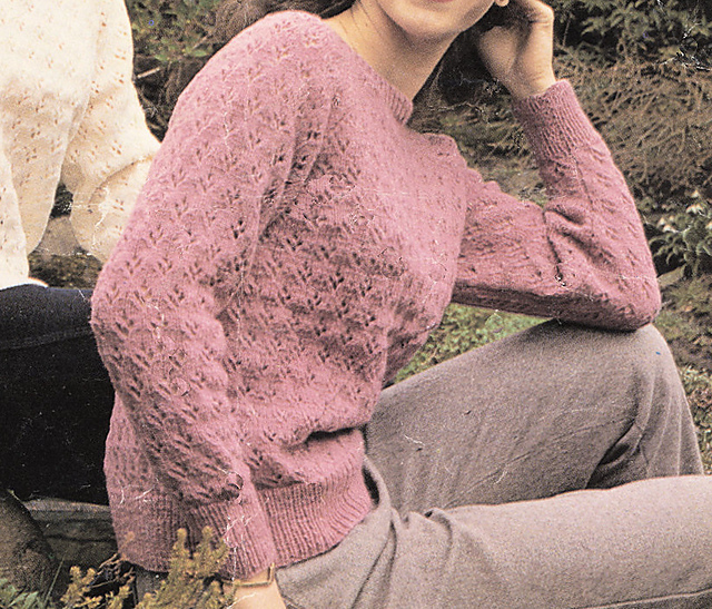 Scoop-neck Sweater