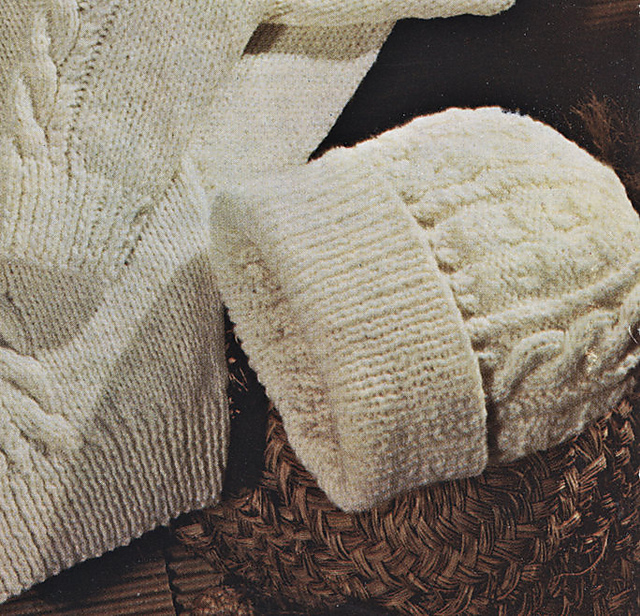 Cap for Crew Neck Sweater