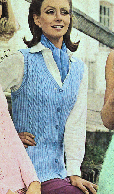 Pretty Colour Softens a Sporty Look: Cardigan