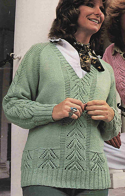 Sweater with Raglan Sleeves