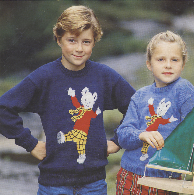 Sweater with Rupert Waving