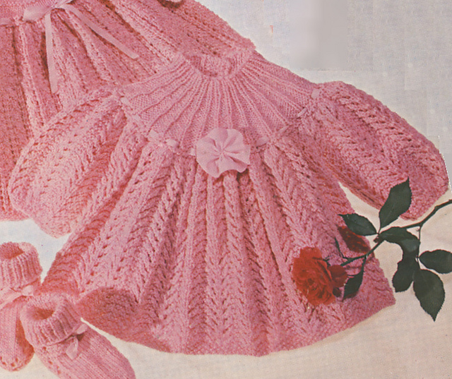 Top with Ribbed Yoke